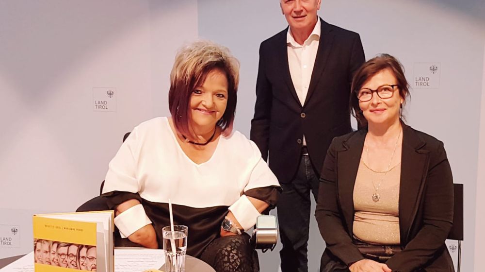 Buchpräsentation „Stehaufmenschen“ im Landhaus Innsbruck