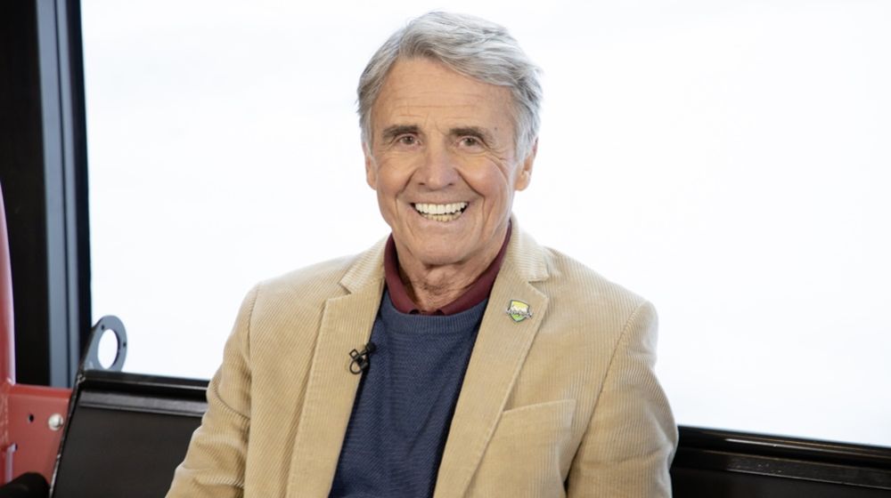 Marianne Hengl moderiert für ORF III eine Weihnachtsbotschaft aus Ischgl