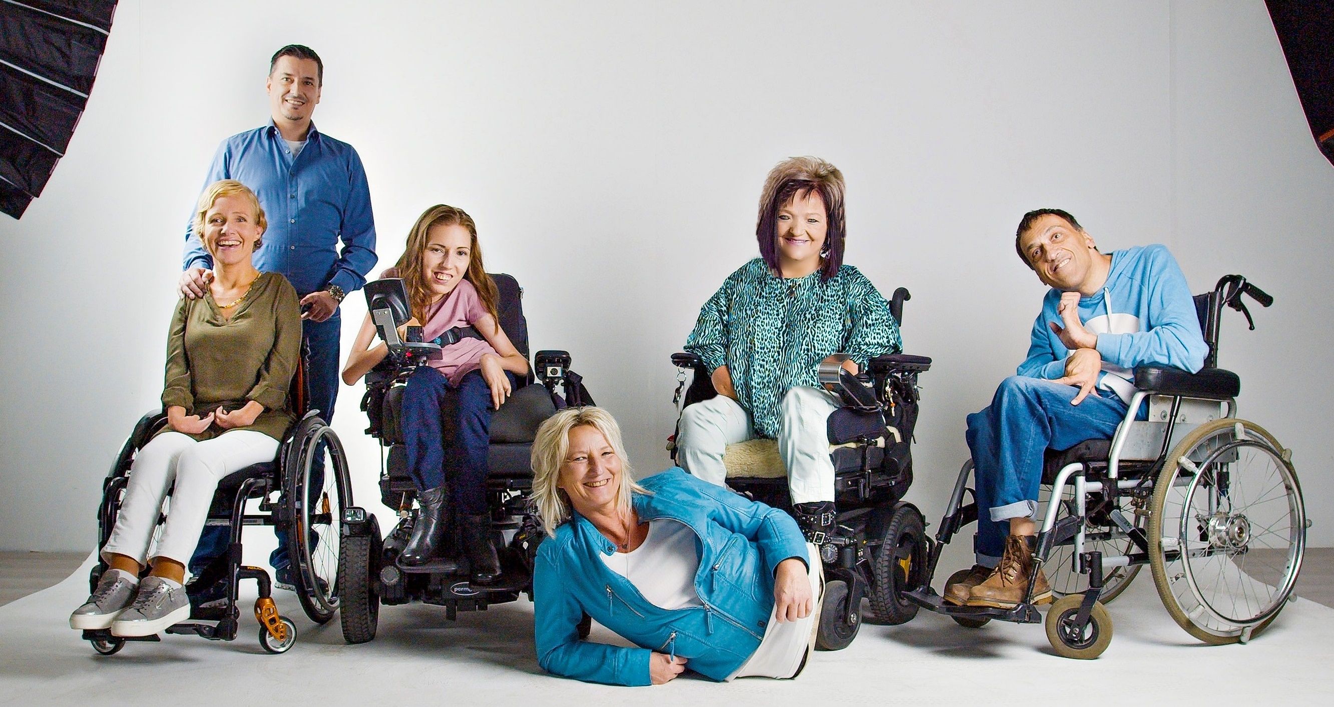 Sabrina, Daniel, Stephanie, Silke, Marianne und Günther im Studio