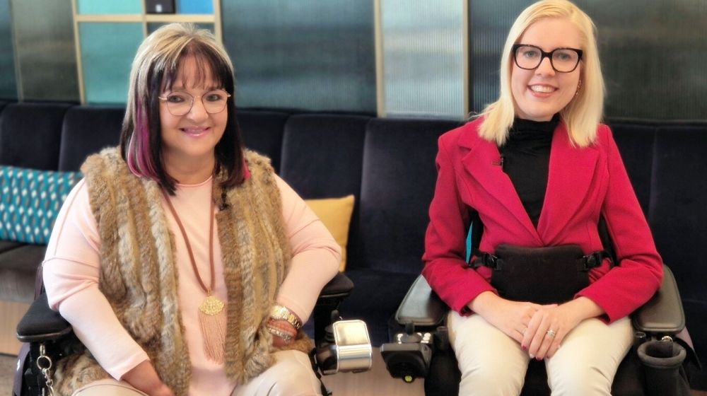 Christina Holmes in der 50. JUBILÄUMS-Serie LICHTblicke