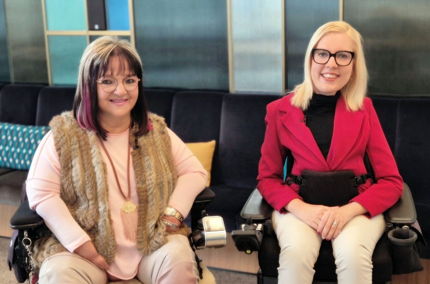 Marianne Hengl und Christina Holmes